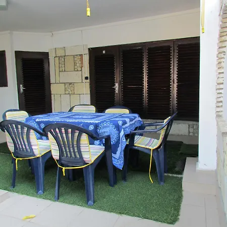 Sunny Joy Tatil Evi Fish Fish